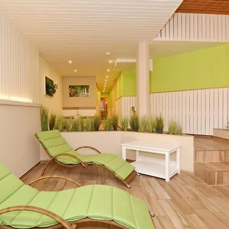 Olympia Haus 1, Whg 1 Apartment *